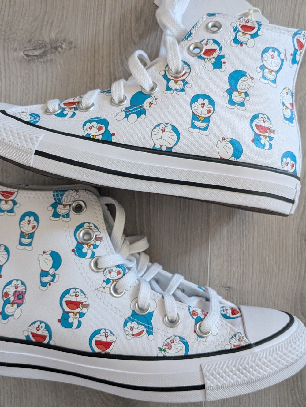 NWT Doraemon X Converse Chuck High All Star